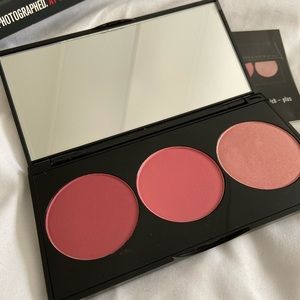 Smashbox Blush trio LA lights Malibu Berry